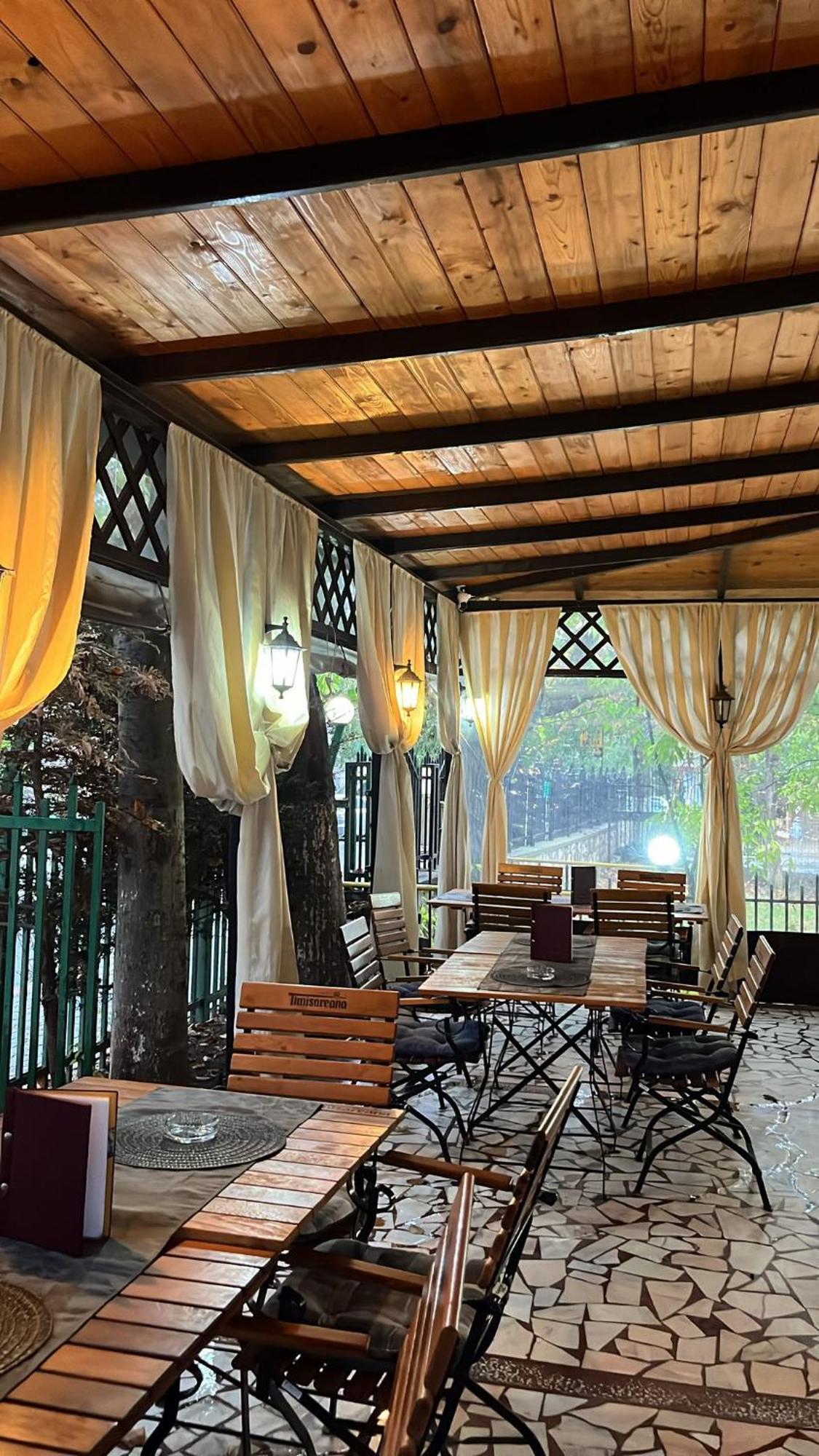 Pensiune Restaurant Arconi Năvodari 외부 사진